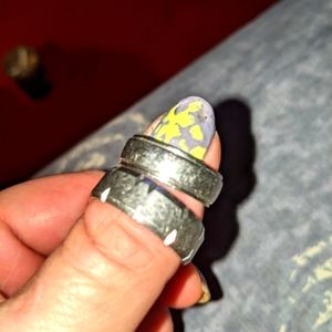 Two silver bands men and women's